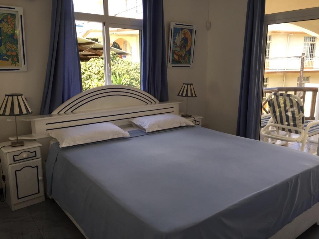 Studio Manguillier Trou d'Eau Douce Room photo